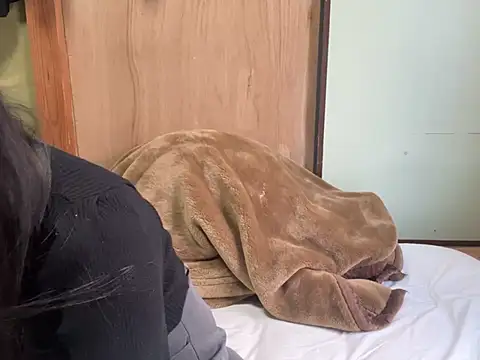 Snapshot of TAISHI_chan chatting on January 8, 2025, 7:03 am TAISHI chan online show from January 8, 2025, 7:03 am