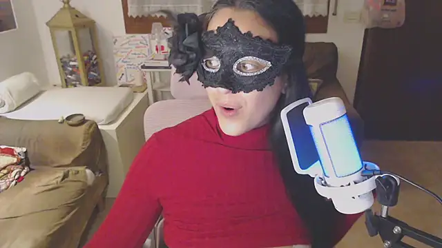 LasolitaAuri online show from March 10, 2025, 6:34 pm