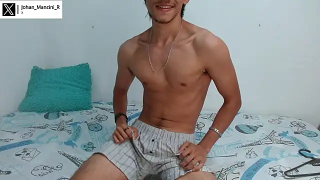 Snapshot of Johan_Mancini_R chatting on July 6, 2026, 6:43 pm Johan Mancini R online show from July 6, 2026, 6:43 pm