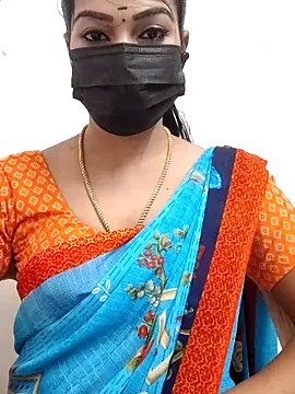 meena 27 online show from November 2, 2025, 5:45 am