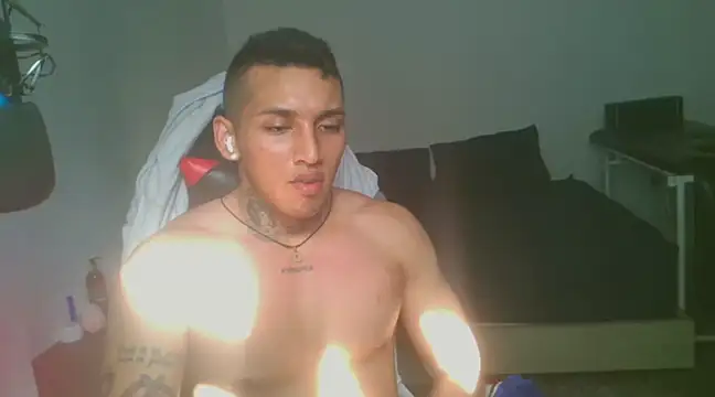 Snapshot of David_Adams2003 chatting on January 28, 2025, 7:53 pm David Adams2003 online show from January 28, 2025, 7:53 pm