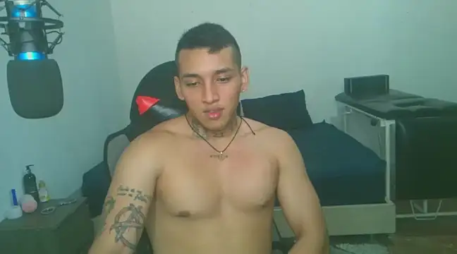 Snapshot of David_Adams2003 chatting on January 28, 2025, 1:49 pm David Adams2003 online show from January 28, 2025, 1:49 pm