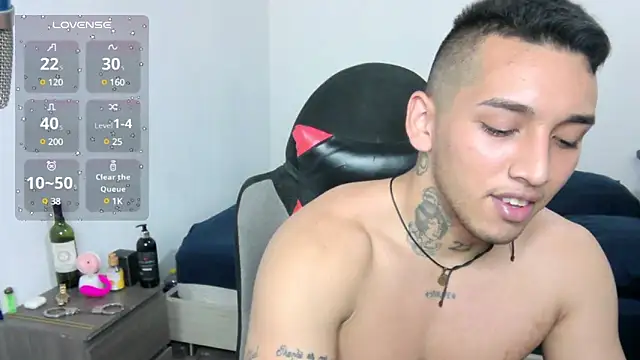 Snapshot of David_Adams2003 chatting on February 22, 2025, 2:30 pm David Adams2003 online show from February 22, 2025, 2:30 pm