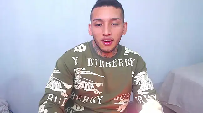 Snapshot of David_Adams2003 chatting on March 7, 2025, 8:00 pm David Adams2003 online show from March 7, 2025, 8:00 pm