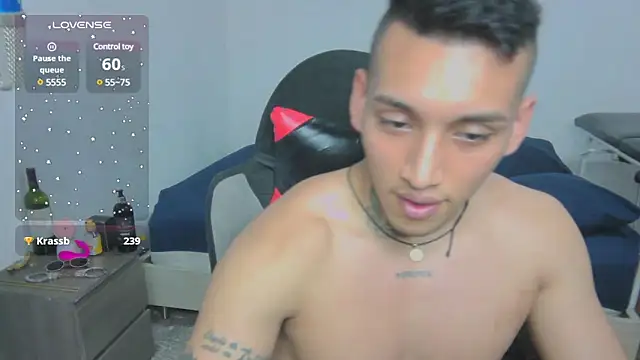 Snapshot of David_Adams2003 chatting on February 21, 2025, 5:53 pm David Adams2003 online show from February 21, 2025, 5:53 pm