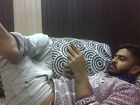 indihotguy online show from February 6, 2026, 10:44 am