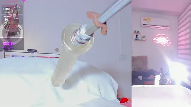 Maria Jones  online show from January 13, 2026, 2:15 am