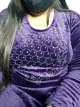 tanvihot2 online show from November 26, 2025, 4:23 am