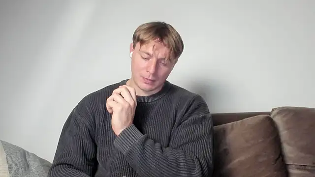 Snapshot of o_r_b_i_t chatting on March 18, 2025, 3:12 pm o r b i t online show from March 18, 2025, 3:12 pm