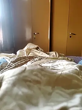 Snapshot of FatIndianBoy chatting on December 28, 2024, 4:19 am FatIndianBoy online show from December 28, 2024, 4:19 am