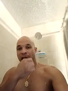 Snapshot of 3patica chatting on January 1, 2025, 9:52 pm 3patica online show from January 1, 2025, 9:52 pm