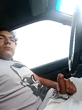 chinoxxx online show from September 27, 2025, 1:39 pm