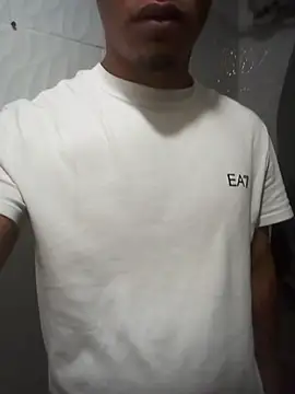 Gonzalex02 online show from October 20, 2025, 3:08 am