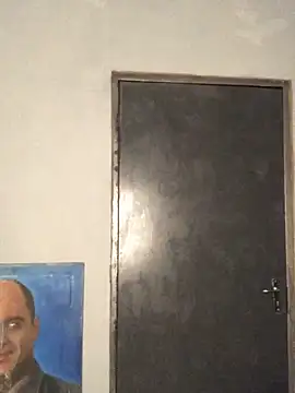 Redfucks333 online show from October 5, 2025, 5:09 am