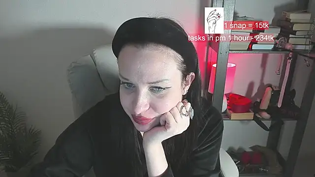 Snapshot of worship_vika chatting on February 19, 2025, 3:16 pm worship vika online show from February 19, 2025, 3:16 pm