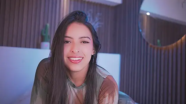 Camila dupont online show from April 15, 2026, 3:56 am