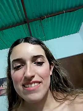 Snapshot of faby_Hot chatting on January 24, 2025, 5:21 am faby Hot online show from January 24, 2025, 5:21 am