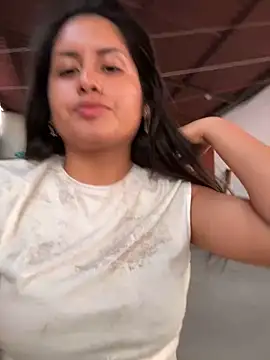 lunagonzales lima 2007 online show from February 22, 2025, 11:35 pm