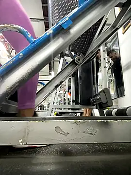 lunagonzales lima 2007 online show from October 2, 2025, 3:48 pm