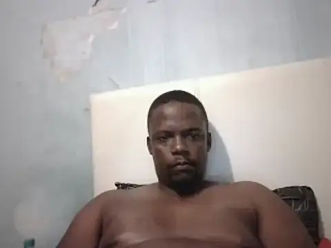 Snapshot of ThamiXX chatting on January 11, 2025, 1:59 am ThamiXX online show from January 11, 2025, 1:59 am