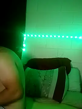 k1oudE online show from March 16, 2026, 6:39 am