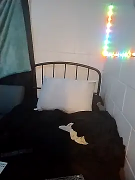 k1oudE online show from March 31, 2026, 3:14 pm