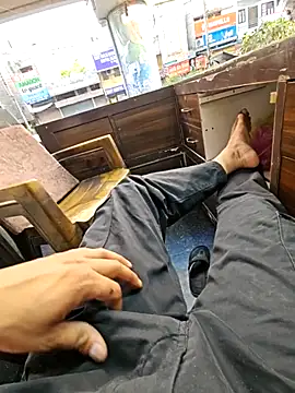 pyasevickybabu563 online show from April 18, 2026, 12:18 pm