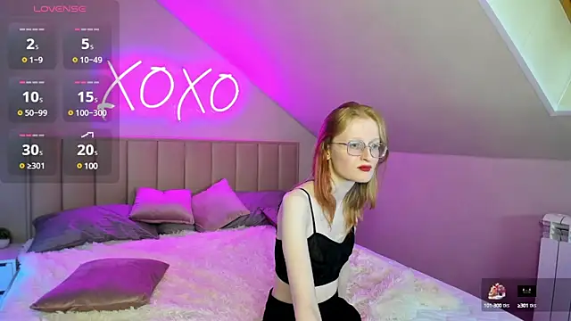 Snapshot of ElizabethHarpper chatting on January 27, 2025, 2:13 pm ElizabethHarpper online show from January 27, 2025, 2:13 pm