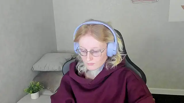 Snapshot of ElizabethHarpper chatting on November 14, 2025, 1:09 am ElizabethHarpper online show from November 14, 2025, 1:09 am