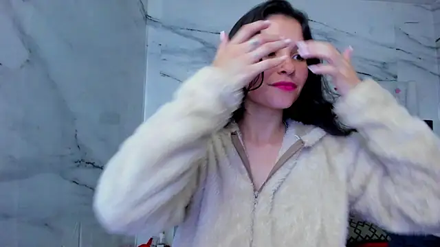 Snapshot of arissha_lee chatting on July 2, 2026, 3:23 am arissha lee online show from July 2, 2026, 3:23 am