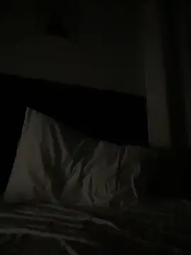 tcadle1824 online show from April 10, 2026, 1:34 am