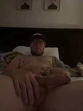 tcadle1824 online show from April 4, 2026, 2:29 am