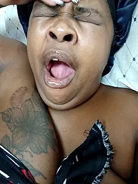 SexyLadyBoosxx online show from October 19, 2025, 4:54 pm