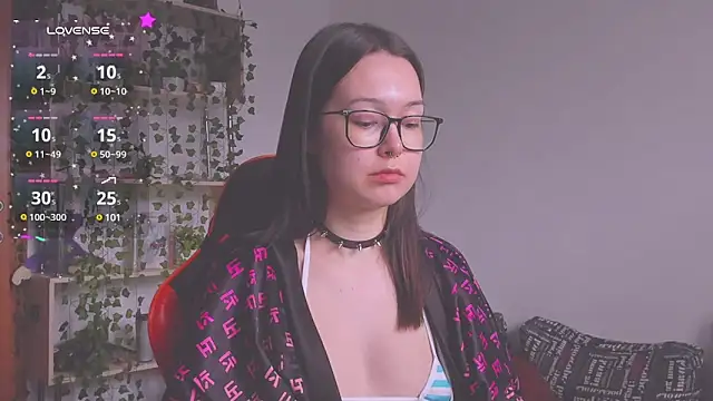 Snapshot of kittenrisha chatting on March 16, 2025, 9:16 am kittenrisha online show from March 16, 2025, 9:16 am