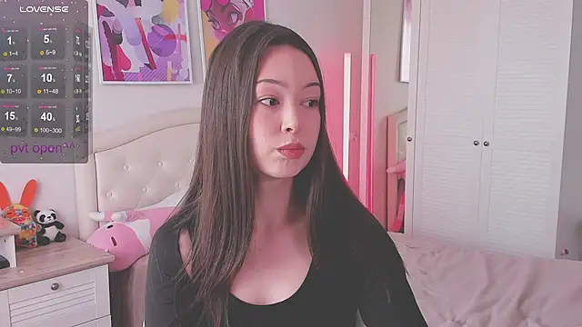 kittenrisha online show from March 17, 2026, 4:15 am