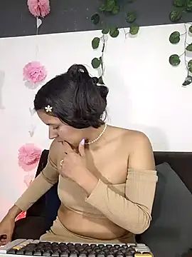 Danni shy online show from September 12, 2025, 4:34 am