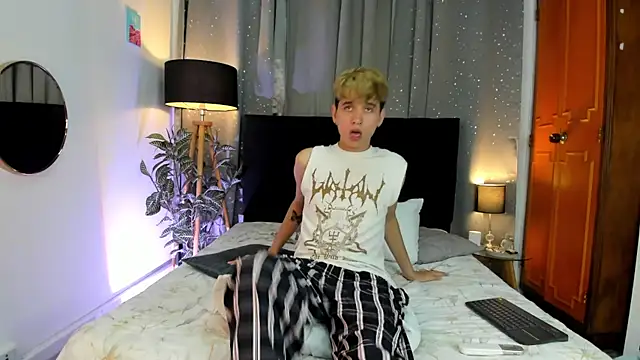 Brian-Ausslos online show from February 17, 2025, 9:35 am