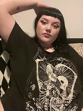 Snapshot of Gothicsiren chatting on February 1, 2025, 2:16 am Gothicsiren online show from February 1, 2025, 2:16 am