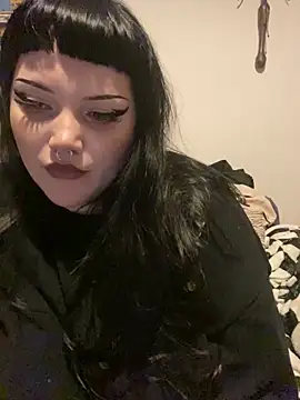 Snapshot of Gothicsiren chatting on January 19, 2025, 1:53 am Gothicsiren online show from January 19, 2025, 1:53 am