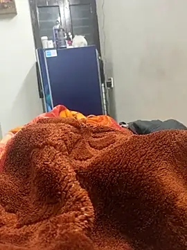 indian lover3 online show from December 30, 2024, 8:04 pm