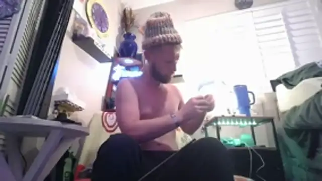 bjay1210 online show from February 6, 2026, 9:27 am