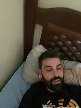 Snapshot of biel_96 chatting on January 5, 2025, 5:51 pm biel 96 online show from January 5, 2025, 5:51 pm