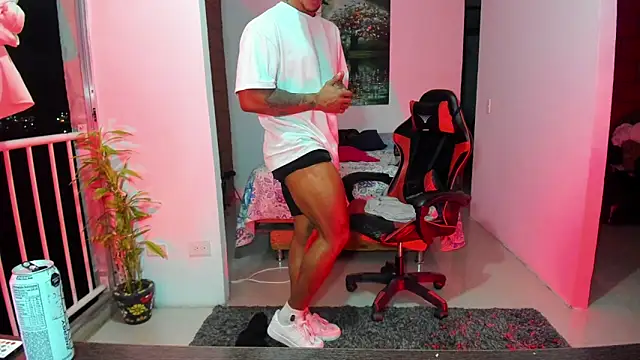 Adam Valenciia online show from September 20, 2025, 12:37 am