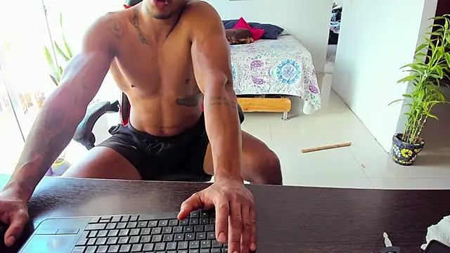 Adam Valenciia online show from October 20, 2025, 5:57 pm