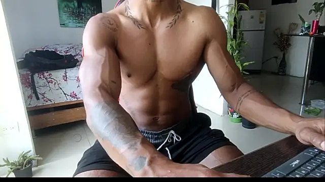 Snapshot of Adam_Valenciia chatting on May 22, 2026, 4:49 pm Adam Valenciia online show from May 22, 2026, 4:49 pm