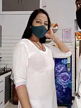 Snapshot of Best-Couple chatting on March 9, 2025, 9:46 am Best-Couple online show from March 9, 2025, 9:46 am