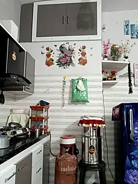 Snapshot of Best-Couple chatting on November 3, 2025, 2:39 am Best-Couple online show from November 3, 2025, 2:39 am