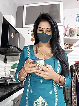 Snapshot of Best-Couple chatting on November 25, 2025, 3:07 am Best-Couple online show from November 25, 2025, 3:07 am