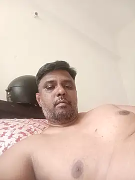 jemes21in online show from November 11, 2025, 9:37 am