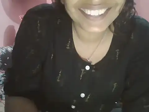 Hot-shanvi online show from November 24, 2025, 8:03 am